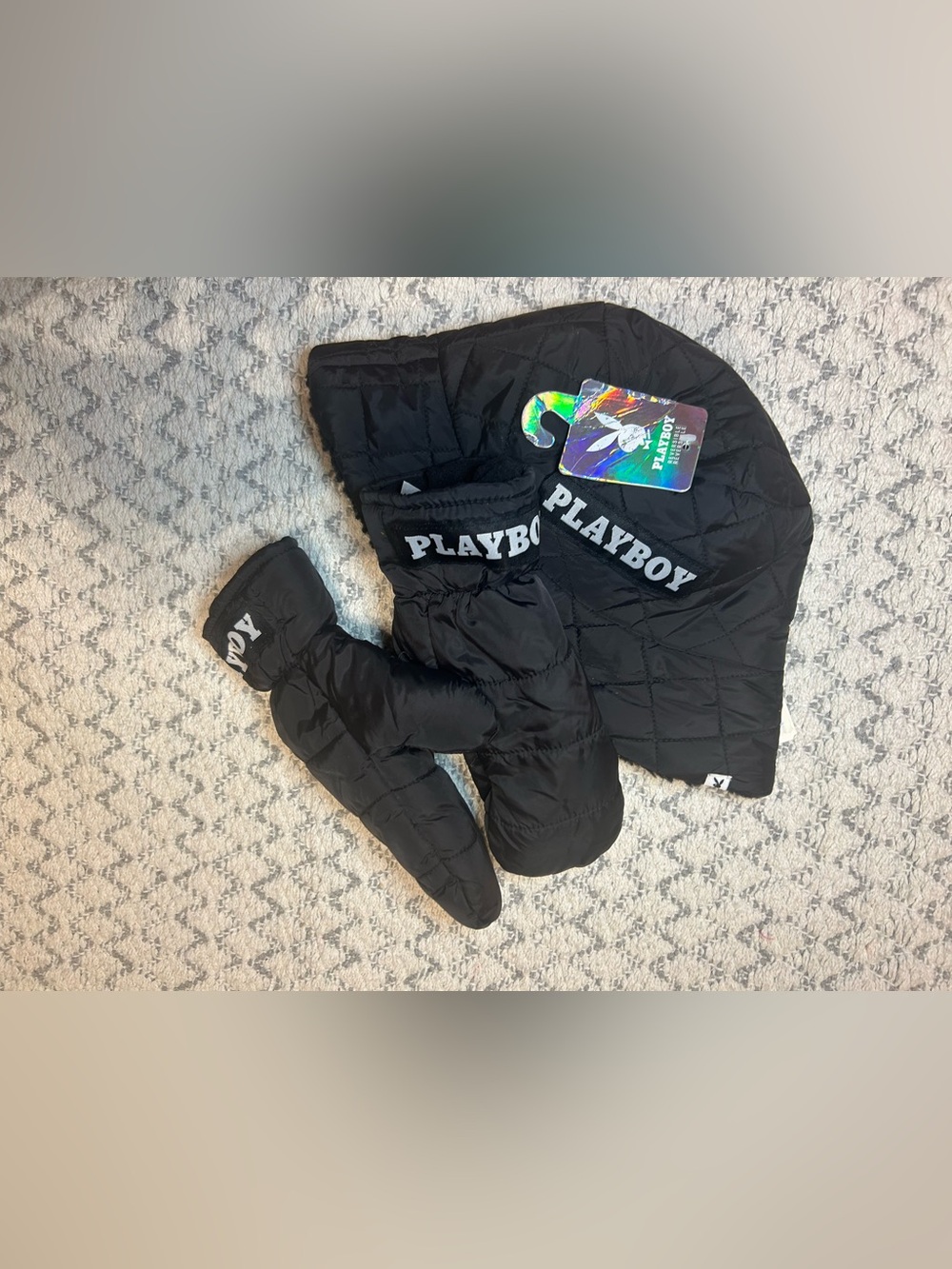 Playboy Quilted Winter Hat & Mittens Set – New with Tags ❄️🐰